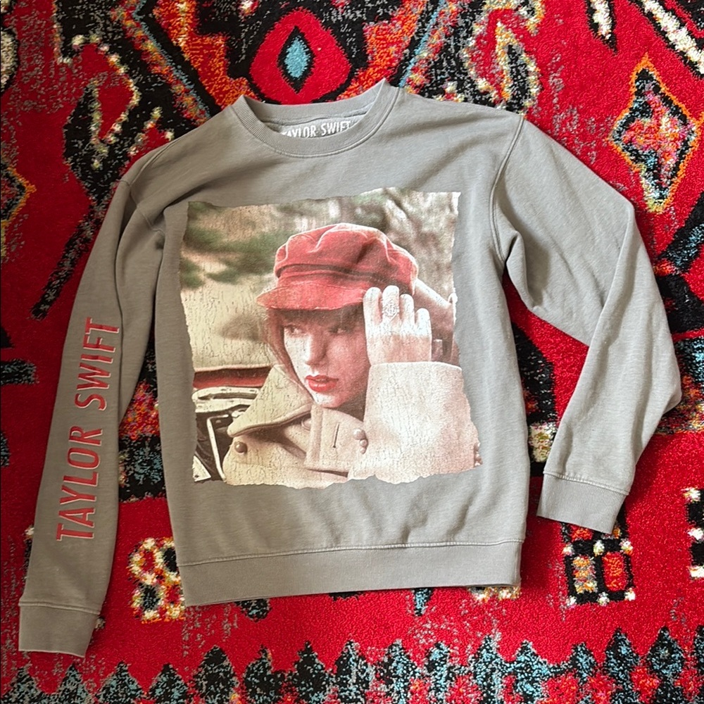 Taylor Swift Graphic Gray Crewneck Sweatshirt